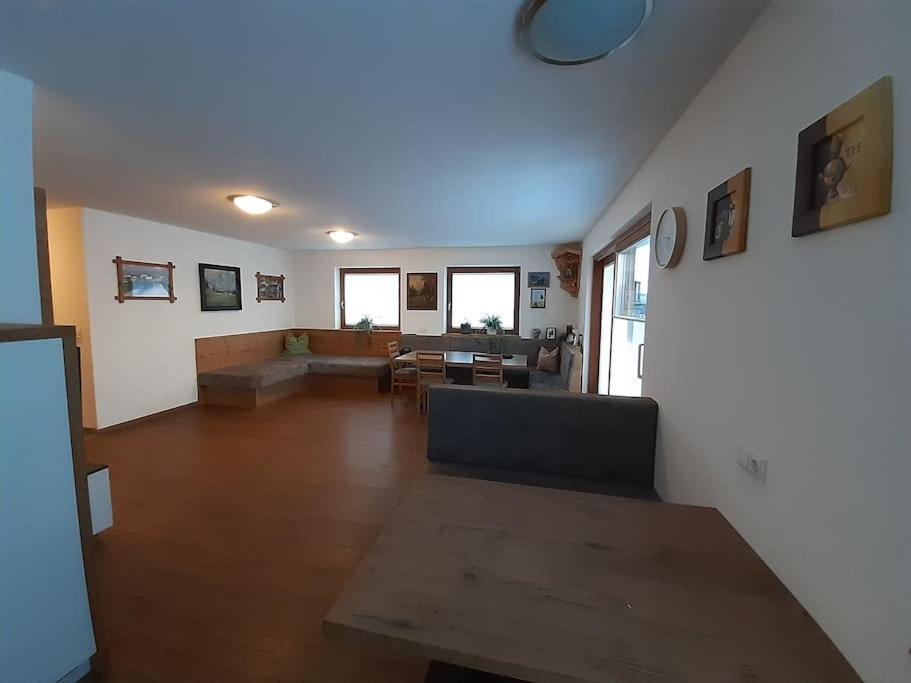 Grosszuegiges Apartment Georg Mayrhofen Barrierefrei Hollenzen Ngoại thất bức ảnh